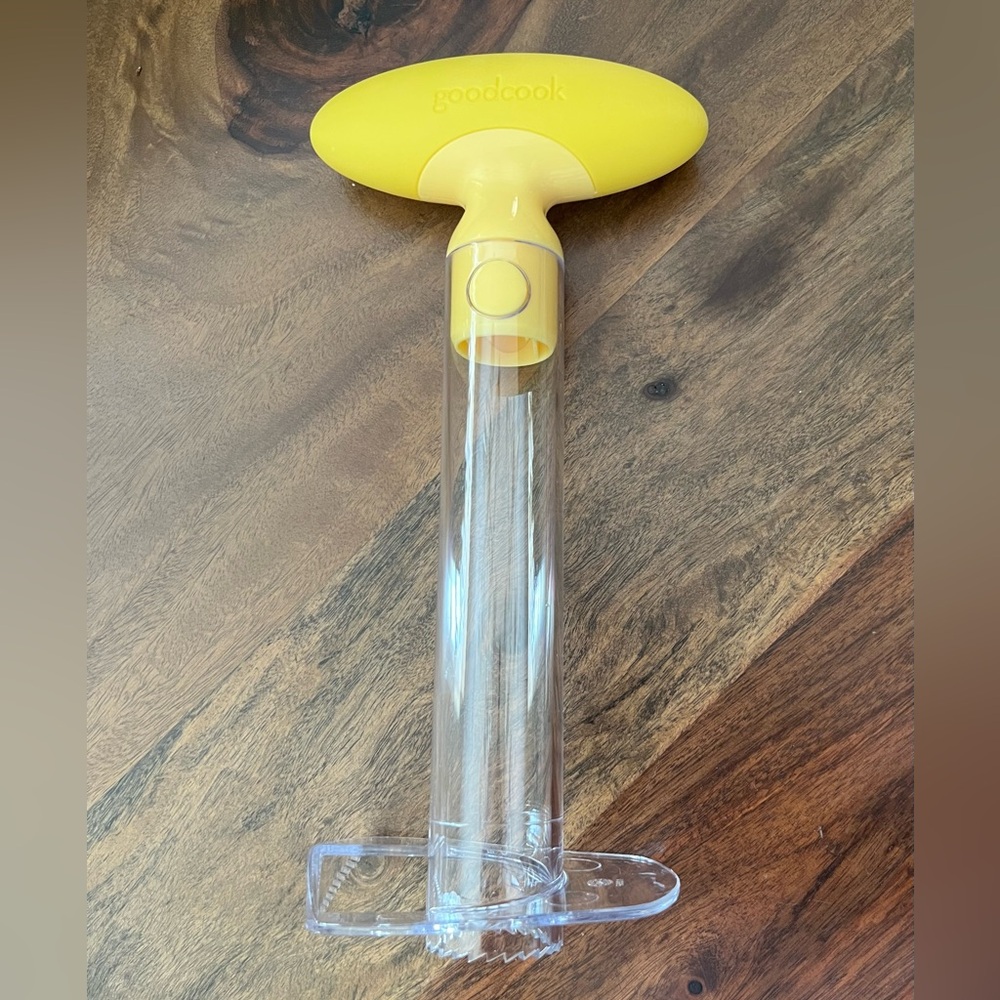 Pineapple Slicer